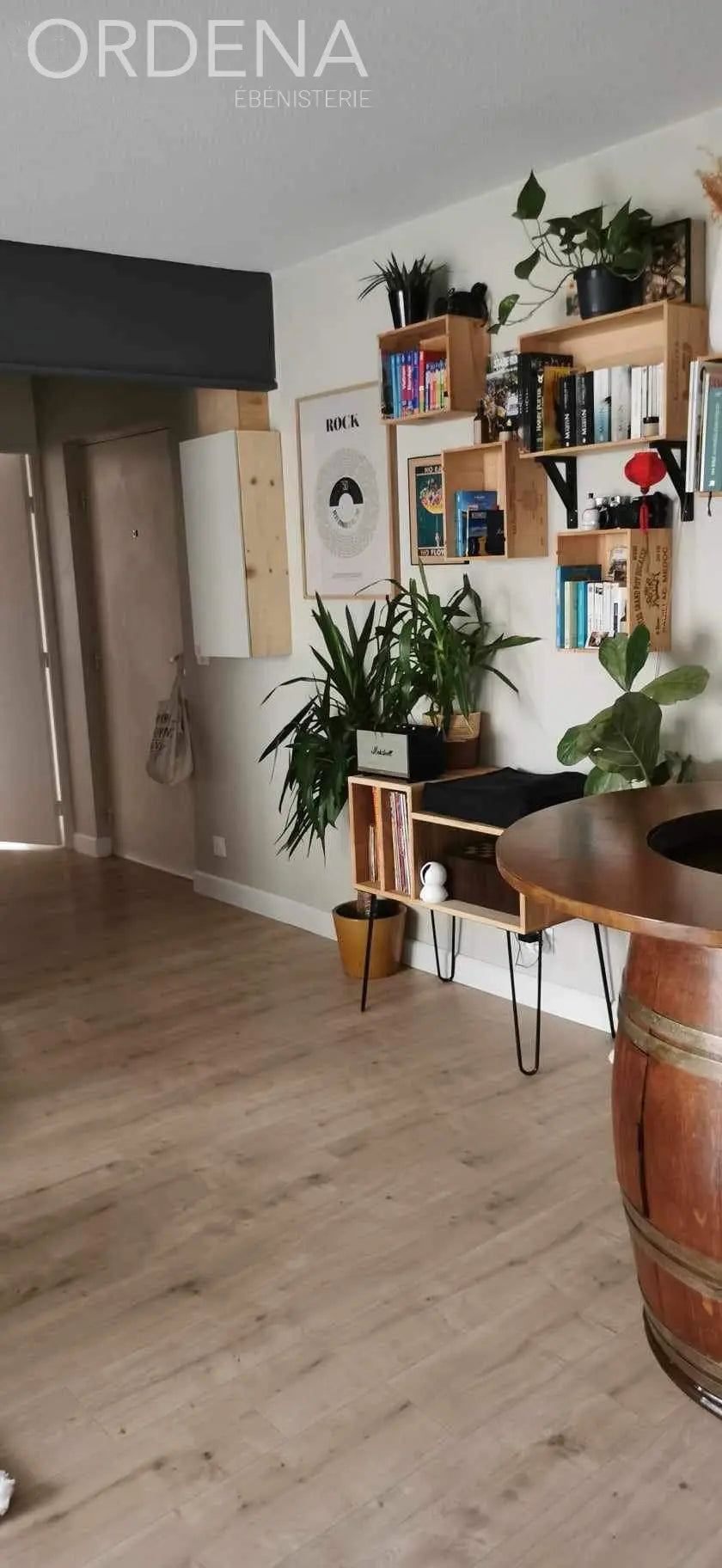 Meuble pour platine vinyle chêne « L’élégant » L'atelier du meuble scandinave