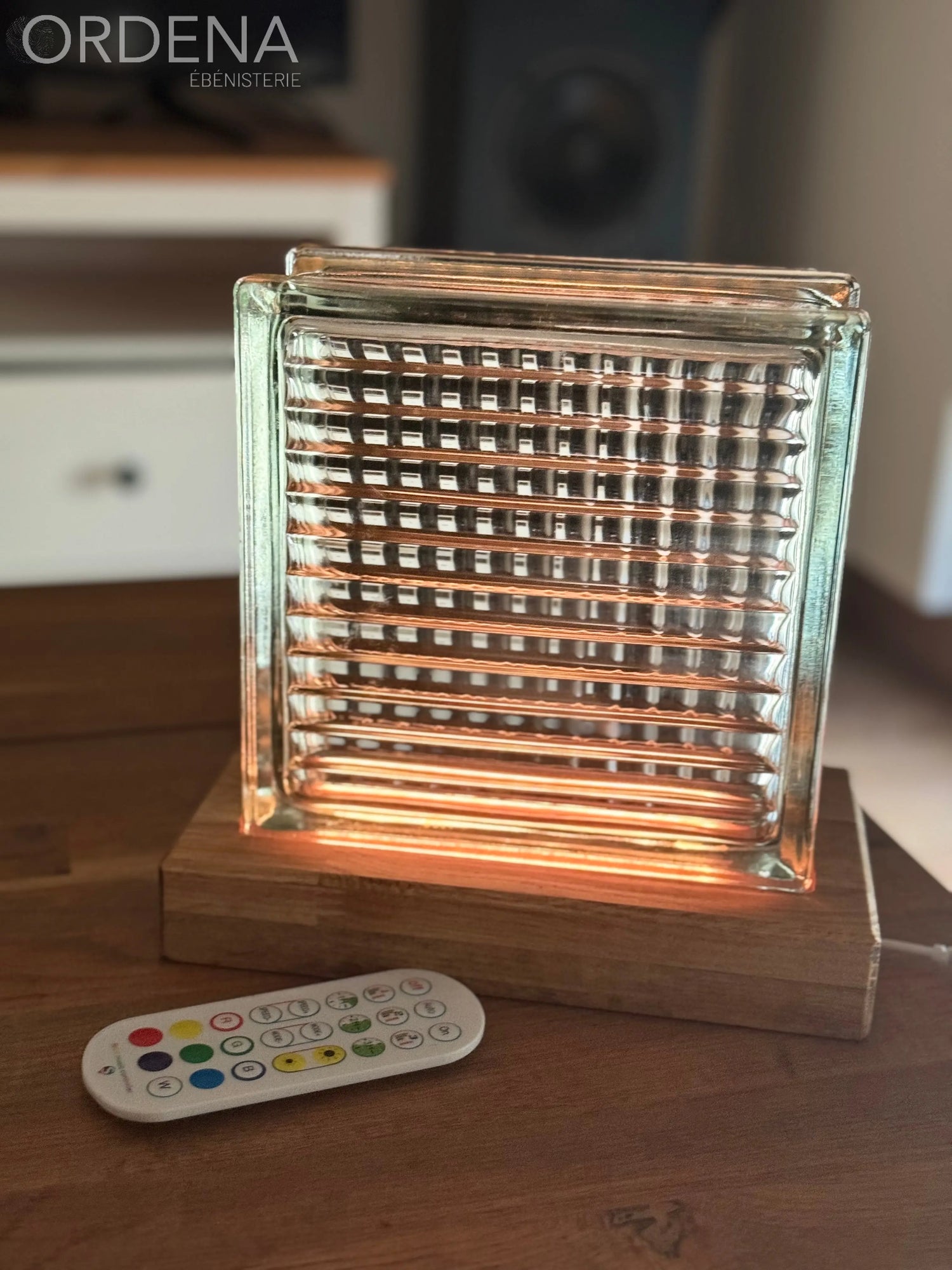 Lampe brique de verre brutalisme L'atelier du meuble scandinave