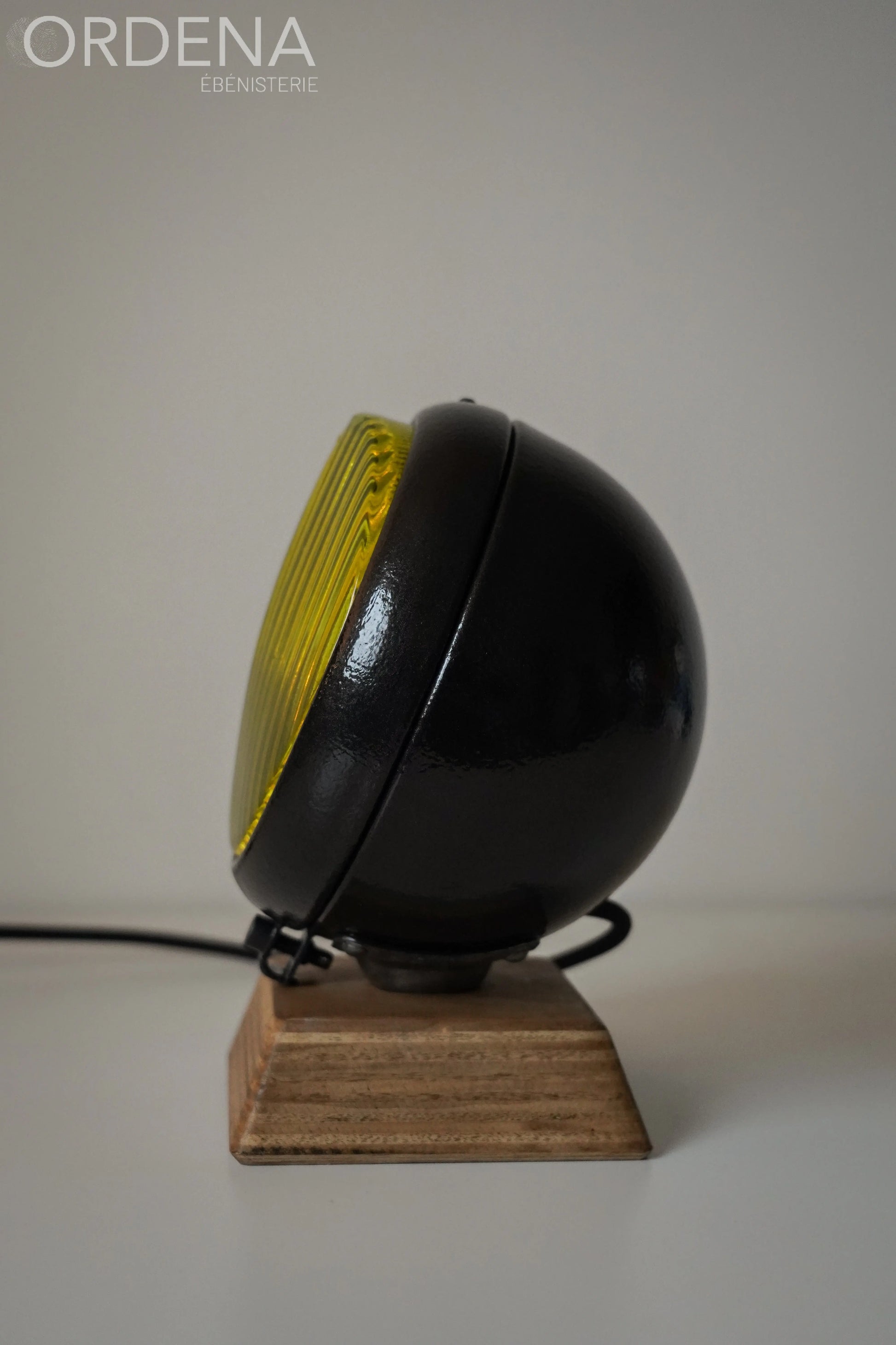 Lampe phare vintage style industriel L'atelier du meuble scandinave