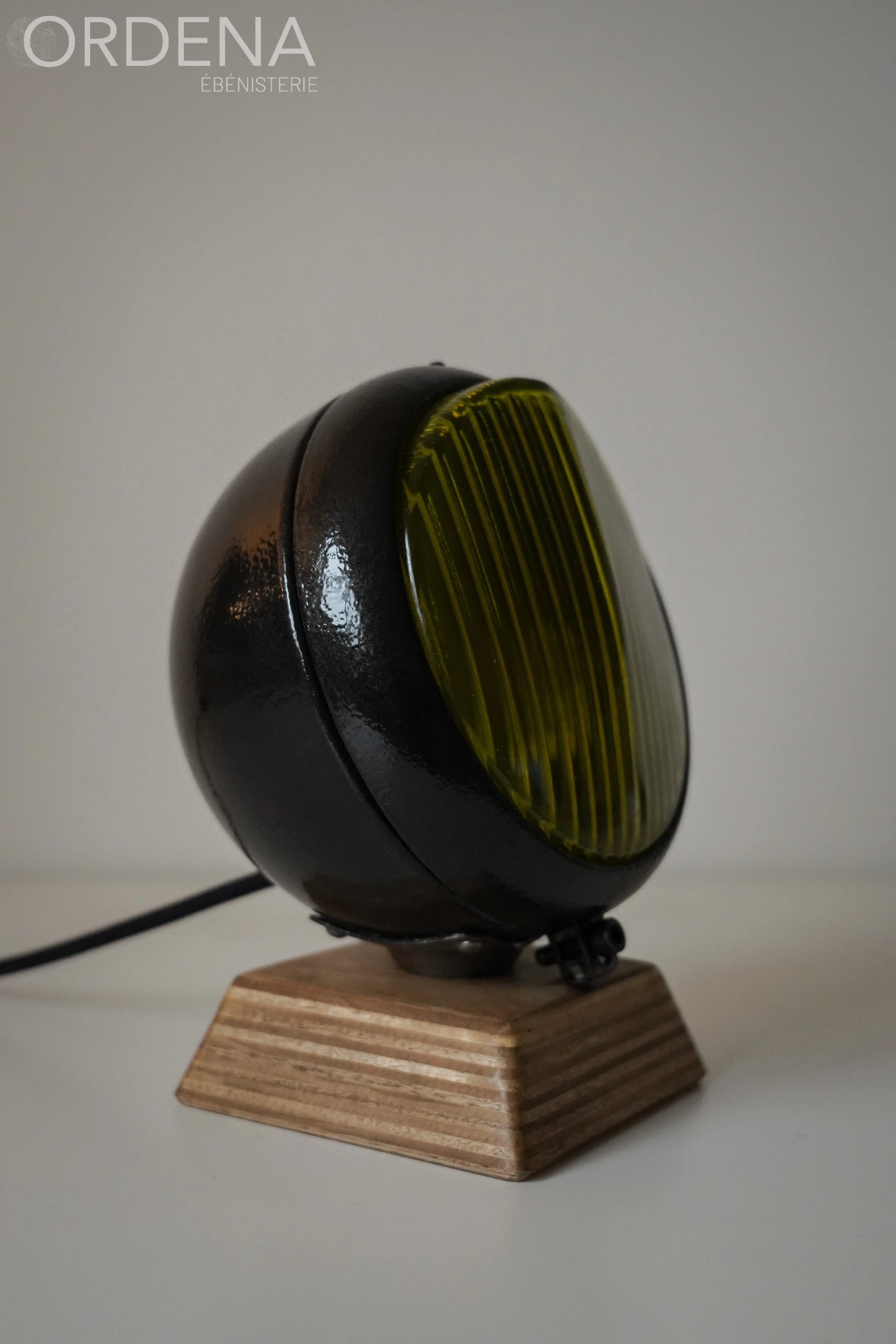 Lampe phare vintage style industriel L'atelier du meuble scandinave